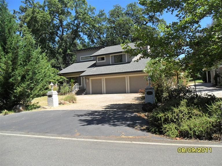 1st image of 13762 Strawberry Cir