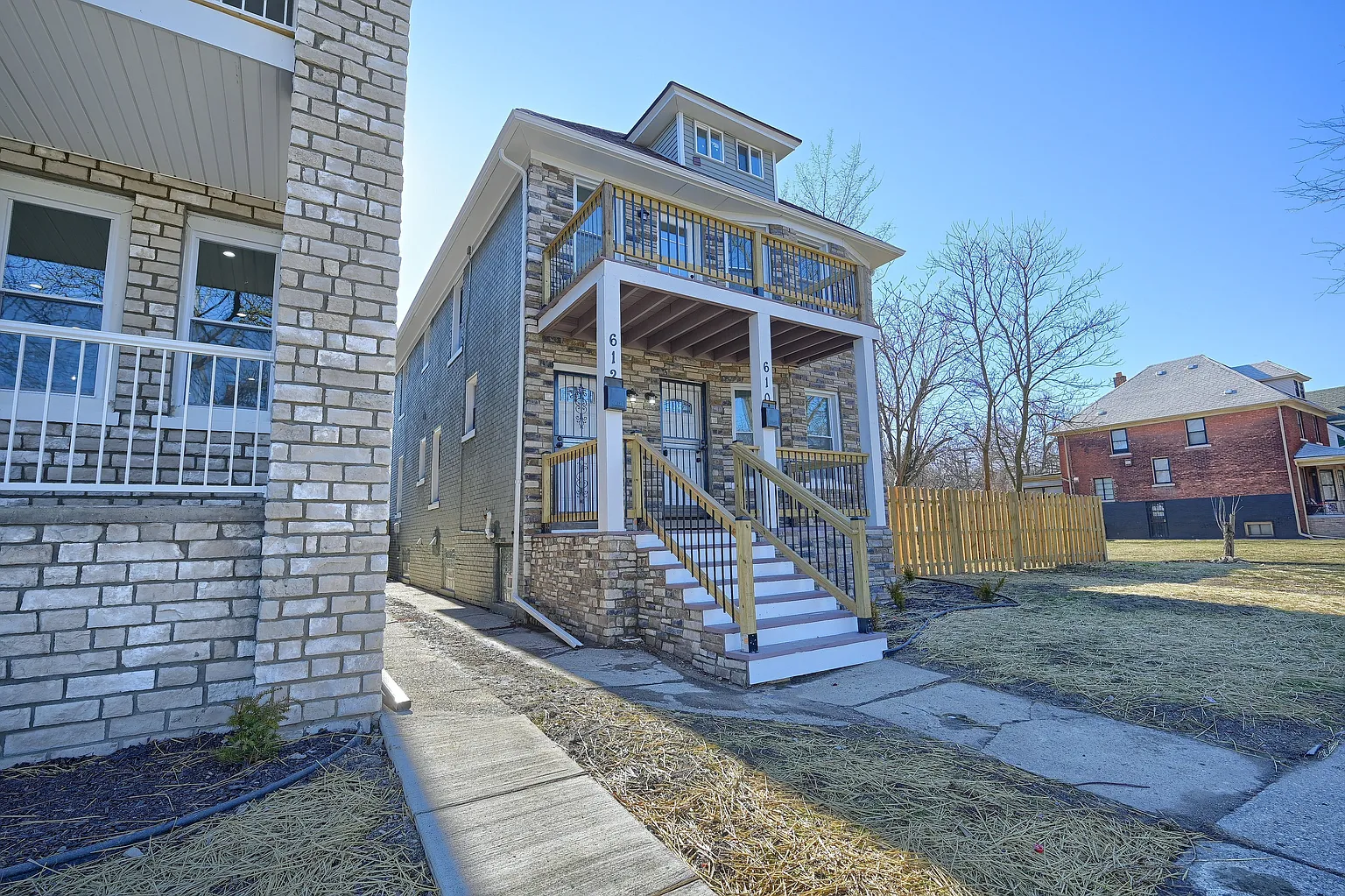 610 Englewood St photo 1