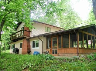 555 Eastside Dr SW, Carrollton, OH 44615