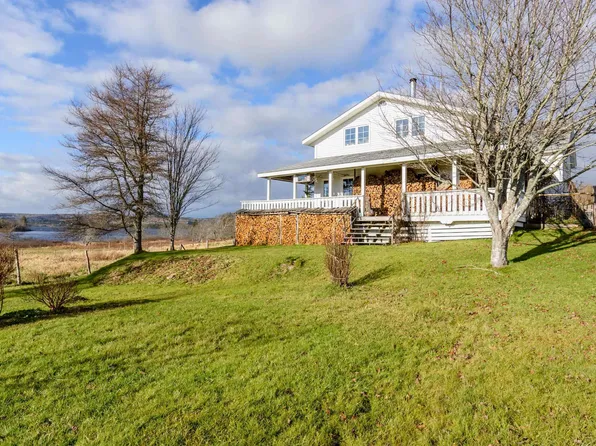 2660 Loch Lomond Rd, Enon, NS B1J 1W8