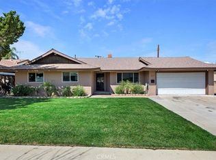 489 Raymor Ave, Corona, CA 92879