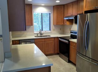 5327 148th St SW UNIT 2, Edmonds, WA 98026