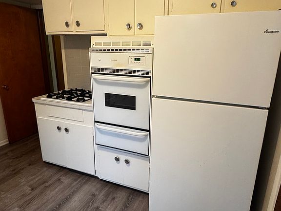 5th image of 3730 Warrensville Center Rd APT 204