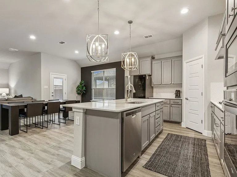 1008 Westwood Ln — Photo 22
