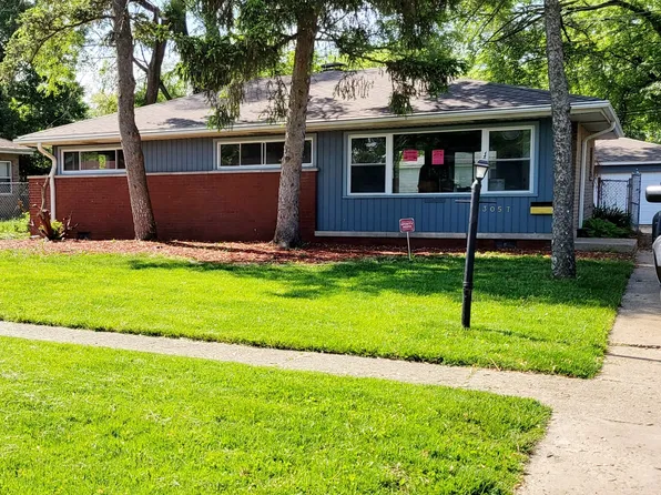 3057 Sussex Ave, Markham, IL 60428