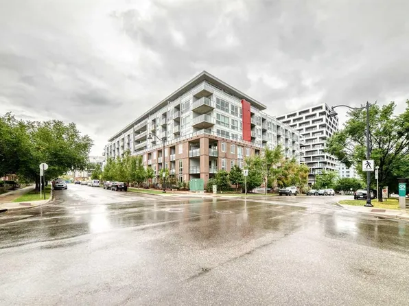 88 W 9th St NE #323, Calgary, AB T2E 4E1