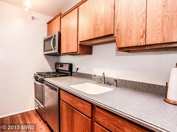 Corian counter Tops!