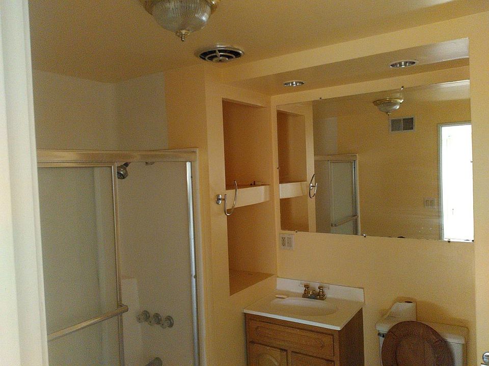 2nd image of 6618 Kennedy Ave APT 6