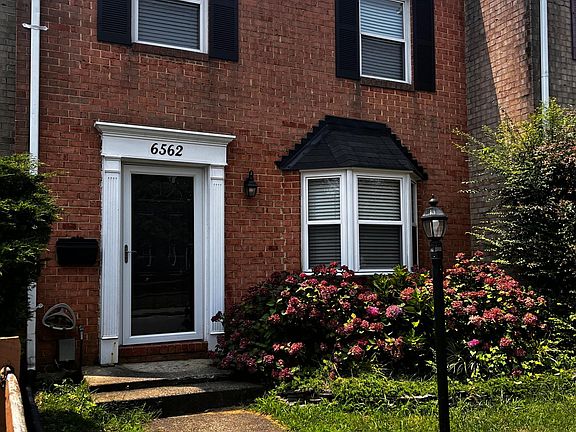 2nd image of 6562 Gildar St