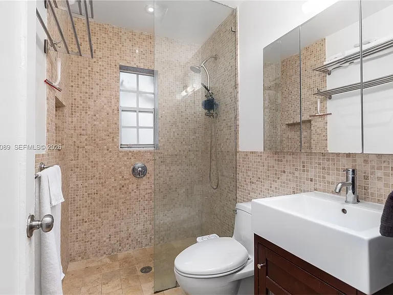 1620 Pennsylvania Ave #102 — Photo 7