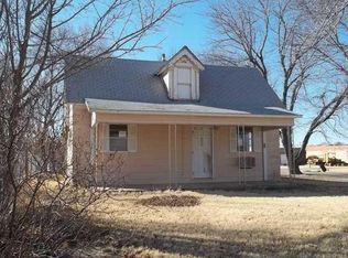 301 S Oak Ave, Erick, OK 73645