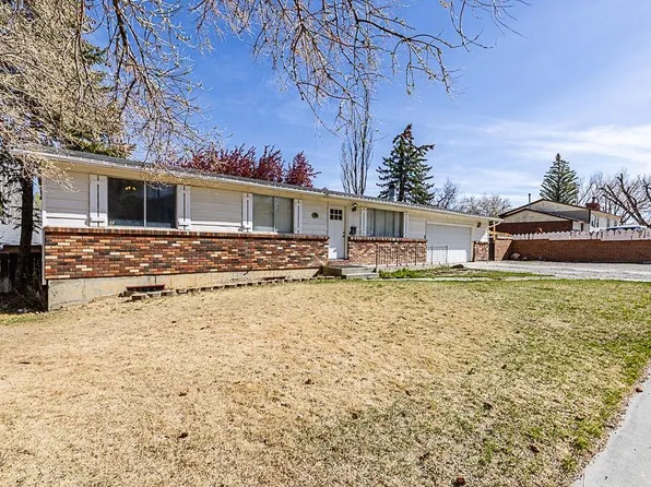 671 Big Horn St, Rock Springs, WY 82901