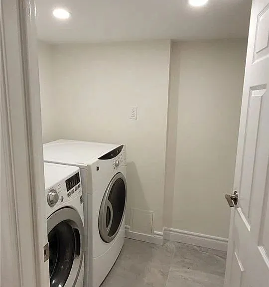 2564 Comet Ct — Photo 12