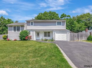 1 Monterey Ln, Centereach, NY 11720