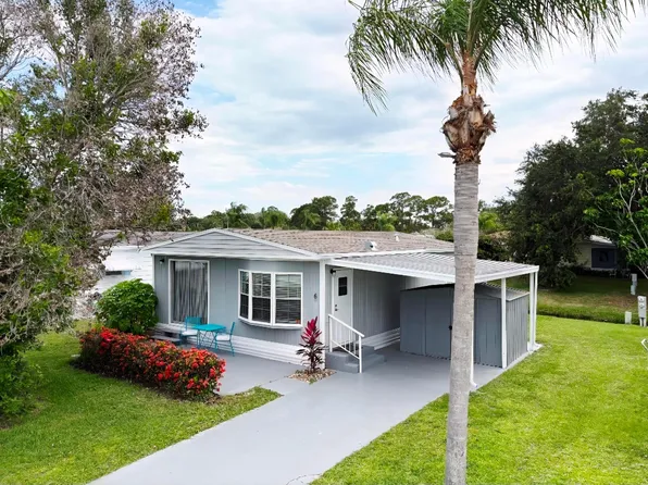 6 Don Quixote Court, Port St Lucie, FL 34952