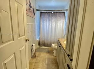 553 SW 6th Ct #R, Homestead, FL 33034