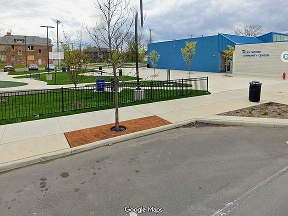5th image of 3350 Lawrence St