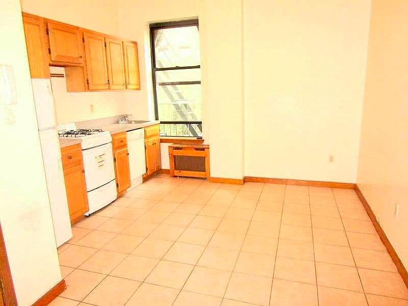 1st image of 170 W 78th St APT B3