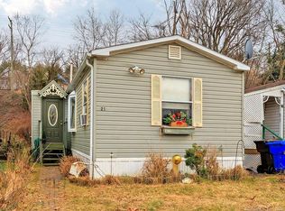 500 Washington St TRAILER 21, Middletown, CT 06457