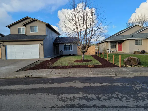 5333 Holly Loop SE, Turner, OR 97392