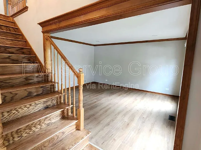3467 Charlemaine Dr — Photo 16