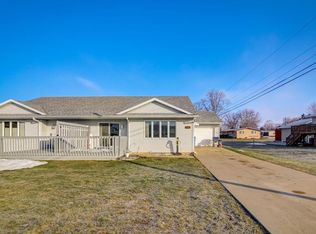 1161 9th St, Baraboo, WI 53913