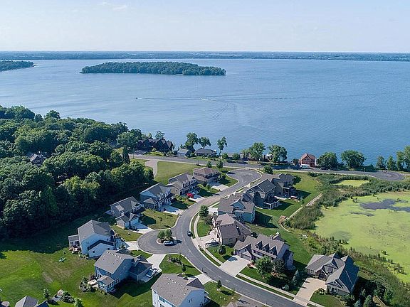 Stunning Lake Waconia Views!