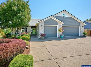 976 Whitetail Deer St NW, Salem, OR