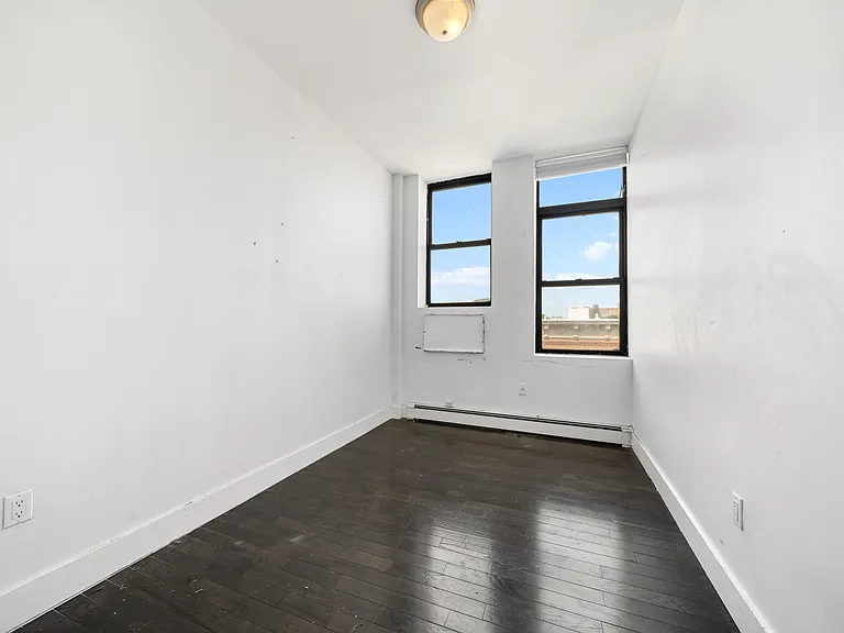 714 Seneca Ave #401 — Photo 25