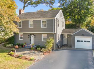 37 Ross Hill Rd, Fairfield, CT 06824