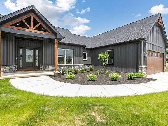 2nd image of 4254 Stone Hill Dr E
