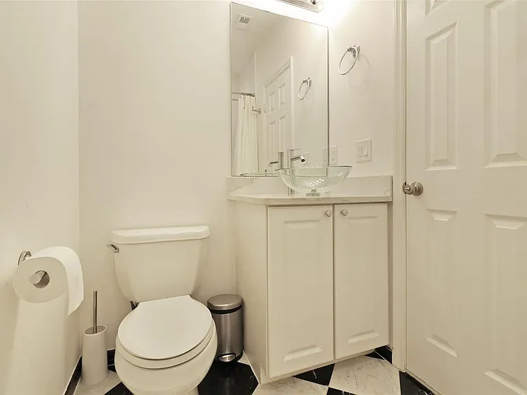 505 S Tampania Ave #2 — Photo 47