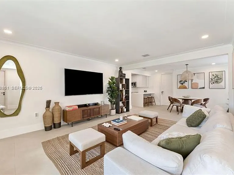 45 Palermo Ave #45 — Photo 2