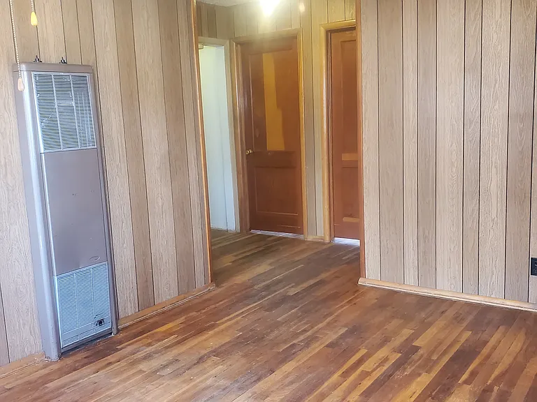 812 Miami Ave — Photo 7