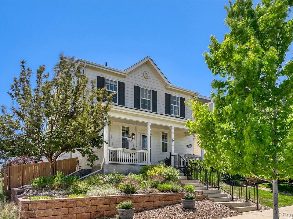 1st image of 3672 Champagne Avenue