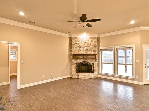 3rd image of 7417 Tuscany Dr