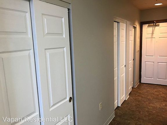 4th image of 1015 W 31st St APT G08