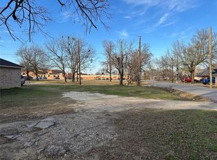 299 Crenshaw St, Terrell, TX 75160
