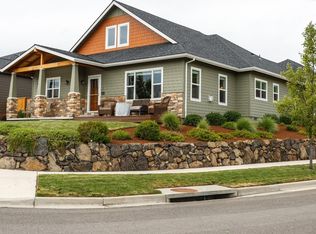 4333 Navarro Springs Ave, Medford, OR 97504