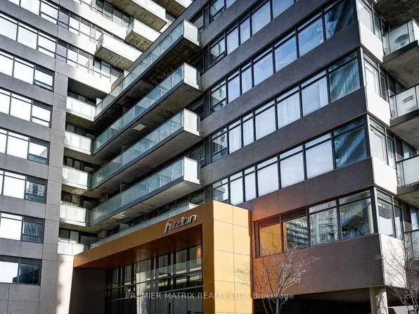 20 Joe Shuster Way, Toronto, ON
