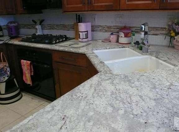 5th image of 5302 Villa Mallorca Pl