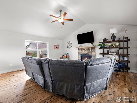5th image of 2627 Hawk Dr