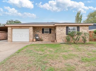 1016 Holly Ln, Canyon, TX 79015