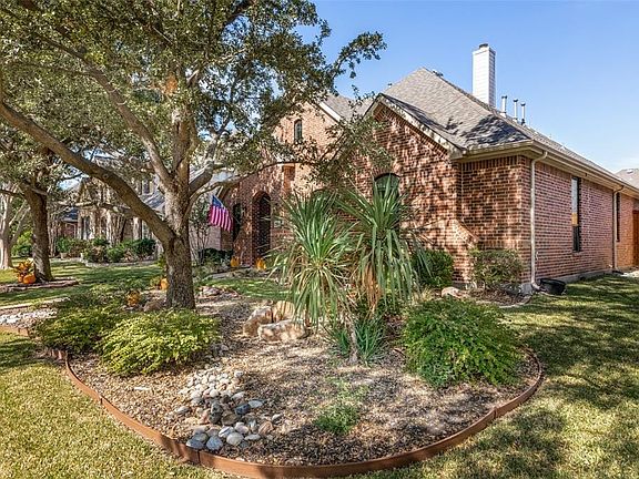 2nd image of 1294 Alamo Ct