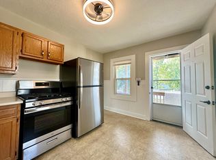 132 Hawkins St FLOOR 1, Derby, CT 06418