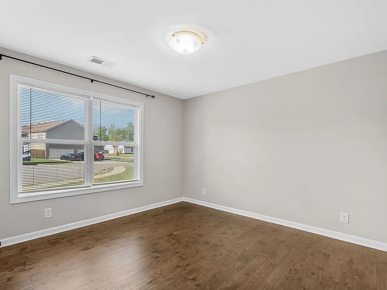 805 Waldon Ct — Photo 22