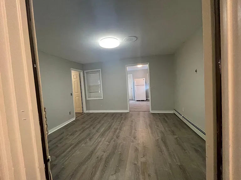 20 Glen St #3 — Photo 6