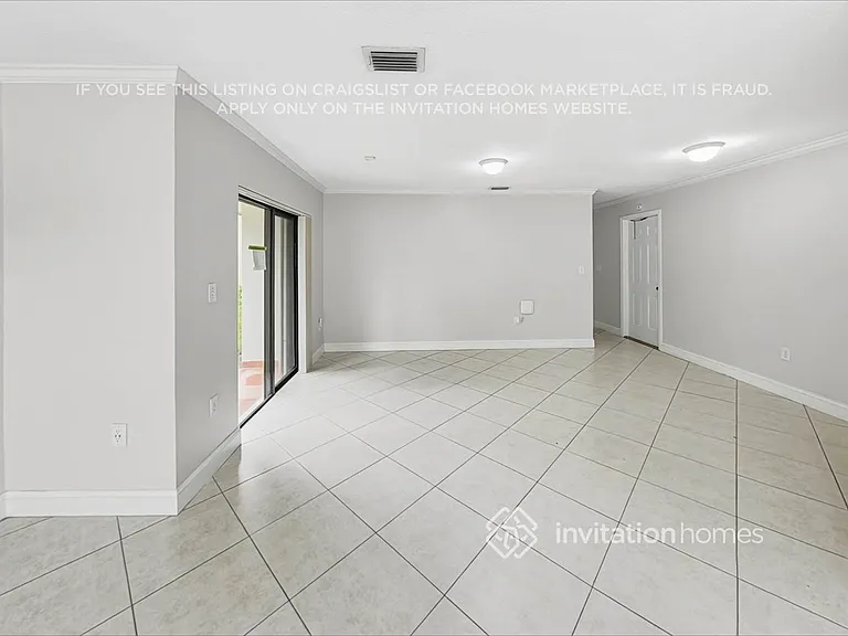 14364 SW 48th Ln — Photo 5