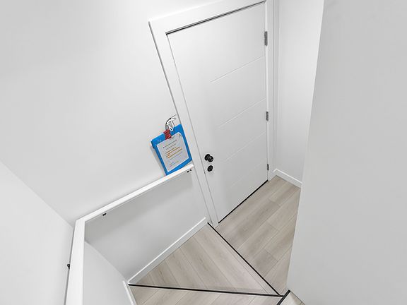 5th image of 1273 Manitoba Ave