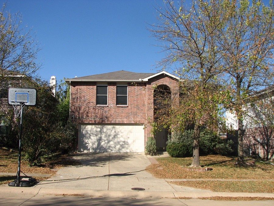 1st image of 2604 Shady Grove Ln